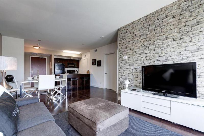 Corporate Stays 50 Laurier Splendid Apartments Ottawa Room photo